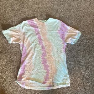 tie-dye Nike Shirt, Medium